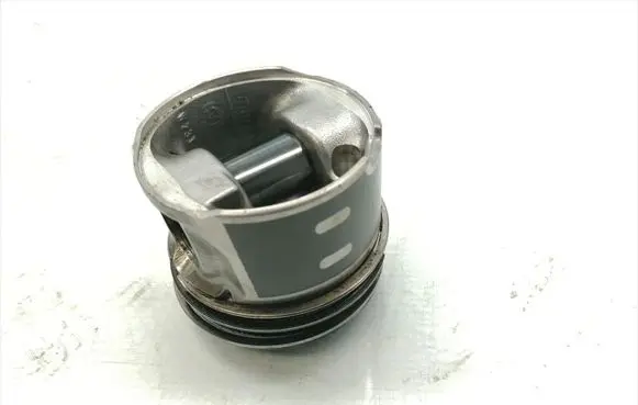 Peugeot Partner Piston BH02