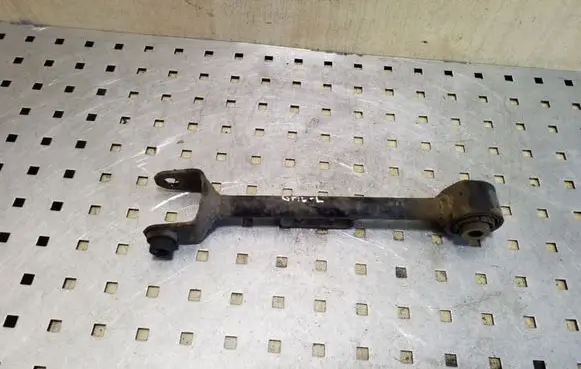 Honda CR-V Rear control arm
