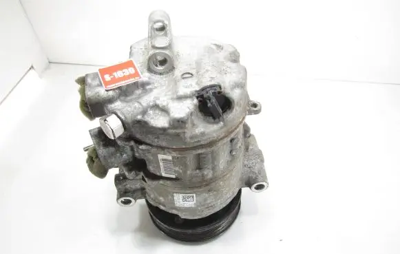 Volkswagen Golf VII Air conditioning (A/C) compressor (pump) 5Q0820803F 447150 6SES14C