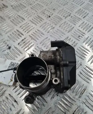 Audi A6 S6 C6 4F Throttle valve