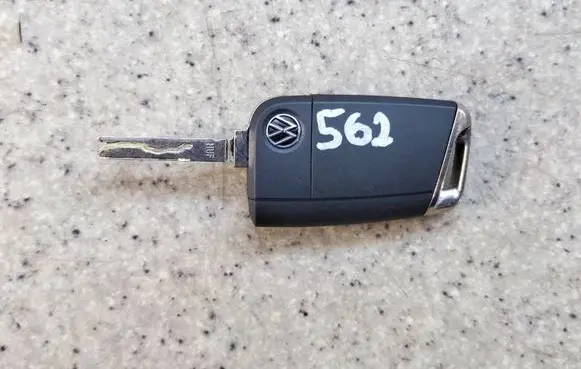 Volkswagen Touran II Ignition key/card 5G6959752DSAOP1130 5G6959752DS