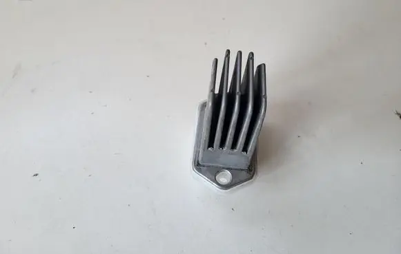 Nissan Pulsar Heater blower motor/fan resistor 4BA0A4H23