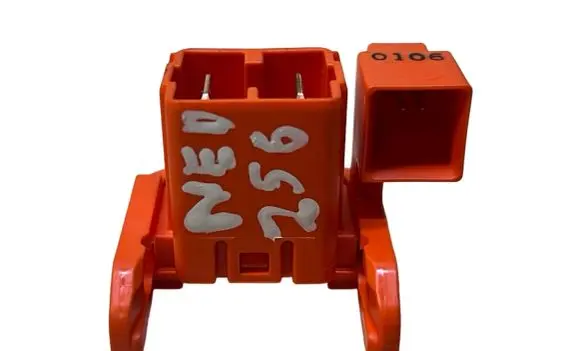 Toyota C-HR I Battery relay fuse 