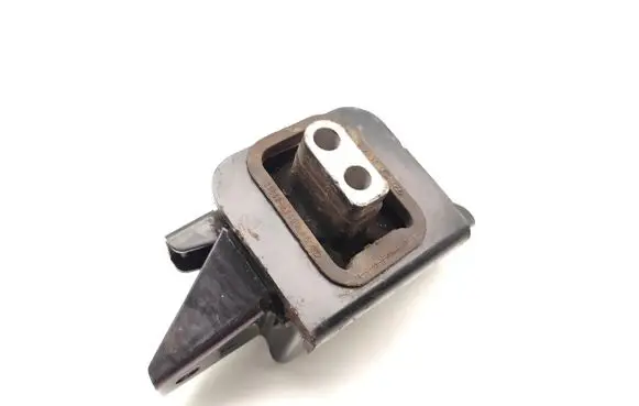 Engine mount bracket