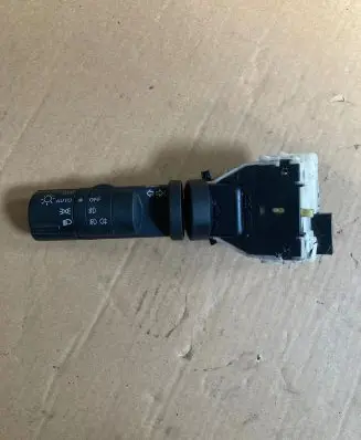 Nissan Qashqai Indicator stalk 14425