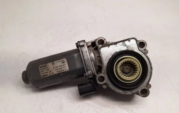 BMW X5 E53 Gearbox-reducer motor 7528559 27102449709 27107566296