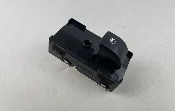 KIA Sportage Electric window control switch 93581R2000