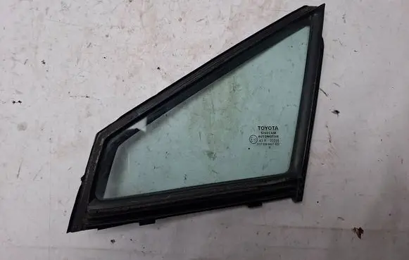 Toyota C-HR I Front door vent window glass four-door 43R00098