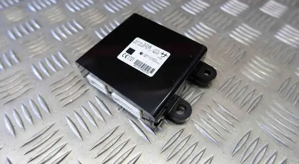 Mitsubishi Outlander Keyless (KESSY) go control unit/module 8637B328