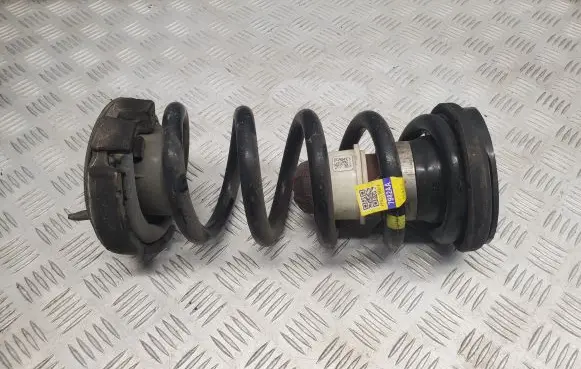 Chrysler Pacifica Rear coil spring P68237942AA 68237942AA 68244118AB