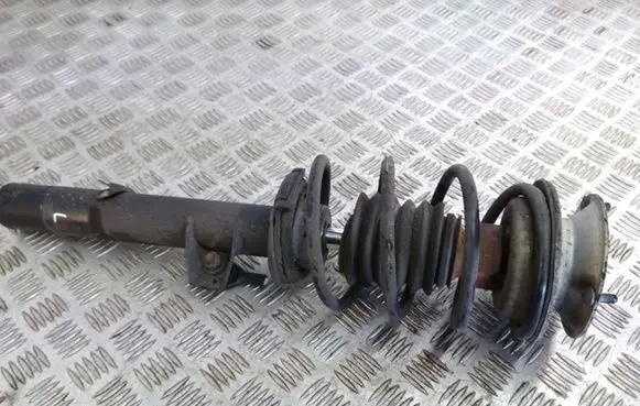 BMW 1 E81 E87 Front shock absorber/damper 6768915