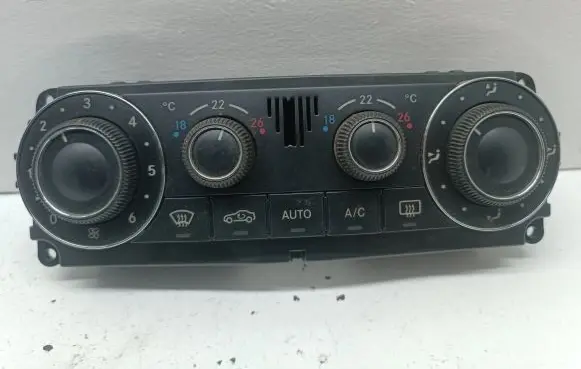 Mercedes-Benz C W203 Climate control unit A2038303485 F011500039