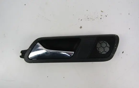 Volkswagen PASSAT B6 Rear door interior handle 3C4839113
