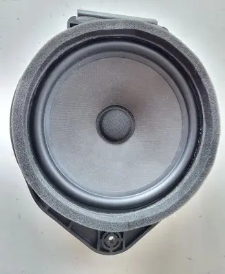 Opel Crossland X Front door speaker 39144982