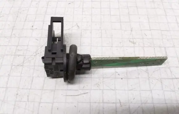 Audi A6 S6 C5 4B Interior temperature sensor 4B0820539