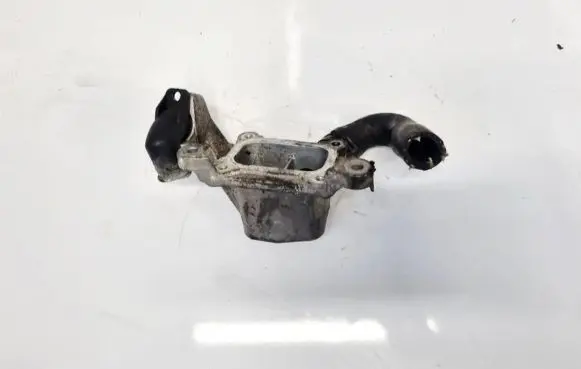 Mercedes-Benz C W203 Engine coolant pipe/hose A6110700411
