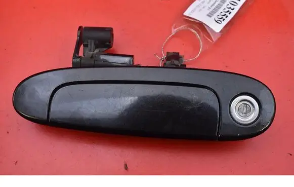 Toyota Yaris Verso Front door exterior handle