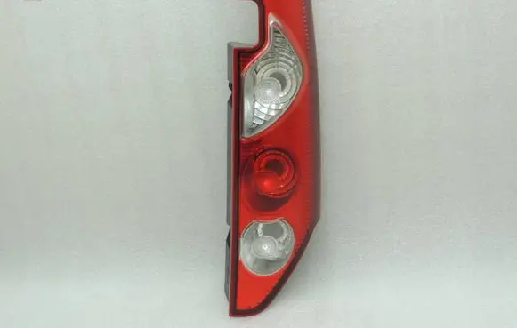 Renault Kangoo II Rear/tail lights 8200419952