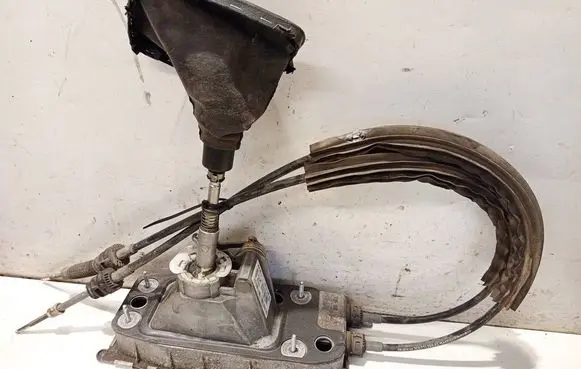 Volkswagen PASSAT CC Gear shifter/selector 3c0711049ag 05032293c0
