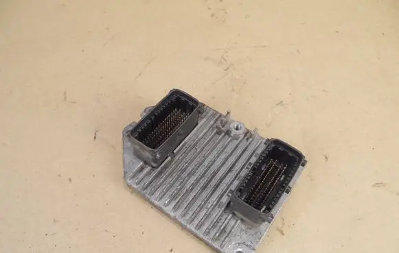 Opel Astra H Engine control unit/module ECU 5WK91712 0102510573 24454392