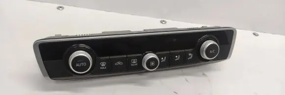Audi A3 S3 8V Climate control unit 8V0820043C