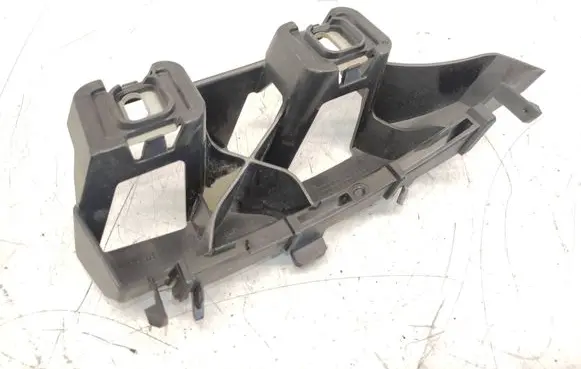 Mercedes-Benz C W205 Rear bumper mounting bracket A2058852065