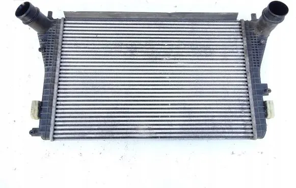 Volkswagen PASSAT B7 Intercooler radiator 3C0145805AN