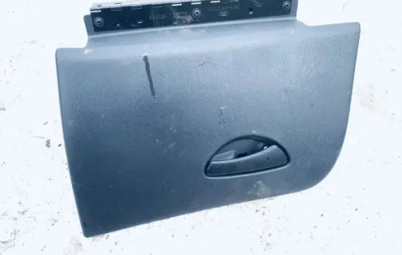 Ford Focus Glove box 98aba06050ah 98ab-a06050-ah