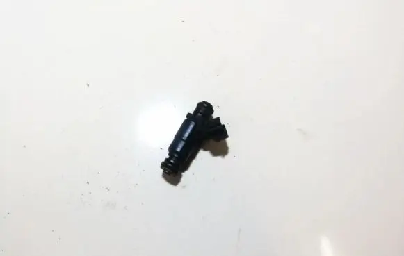 Hyundai Getz Fuel injector 3531022600 9260930006
