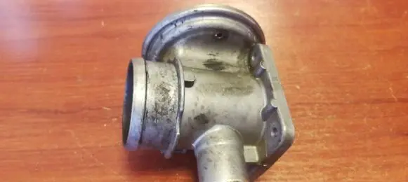 BMW 3 E46 EGR valve 7785789