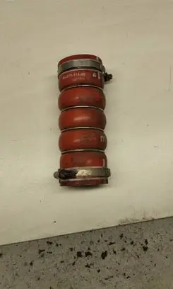 Intercooler hose/pipe