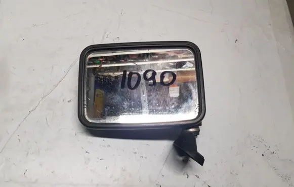 Volkswagen Golf I Manual wing mirror 17176