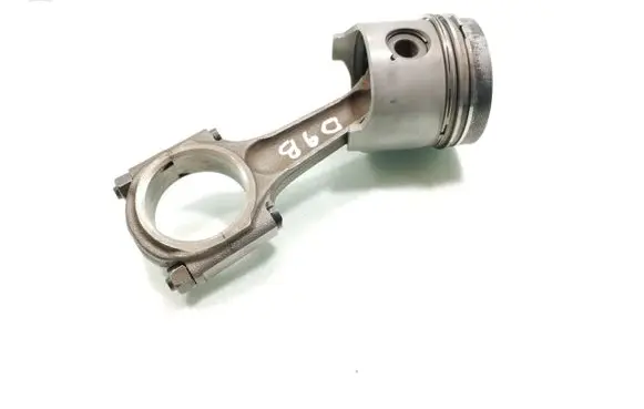 Citroen Berlingo Piston with connecting rod D9B