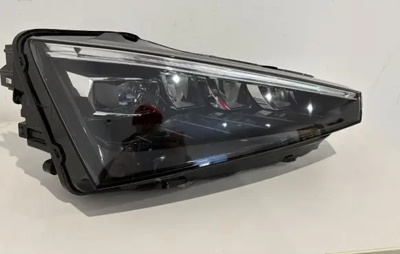 Skoda Scala Headlight/headlamp 657941016A