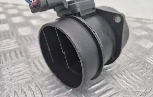 Mercedes-Benz C W204 Mass air flow meter A6510900248 0023854 037033213