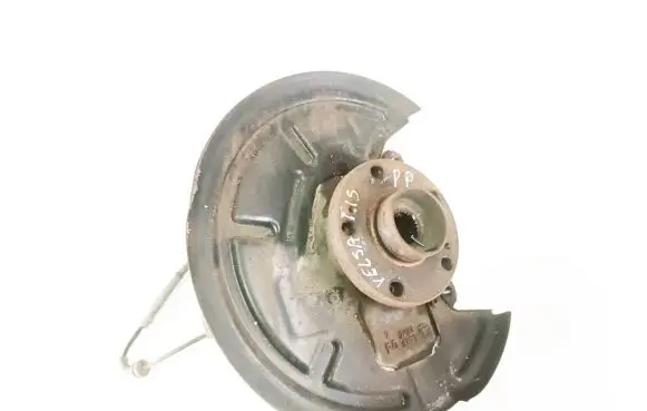Renault Vel Satis Front wheel hub
