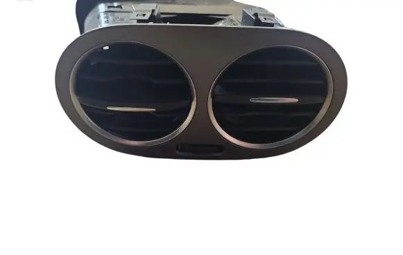 Volkswagen Golf Plus Dash center air vent grill 5M0819759