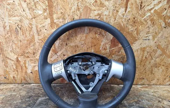 Toyota Auris 150 Steering wheel