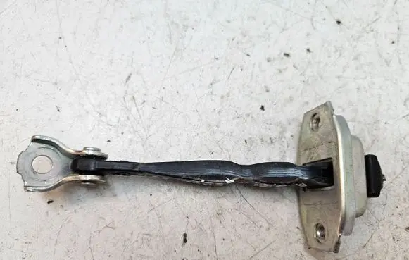 Mitsubishi Eclipse Cross Rear door check strap stopper