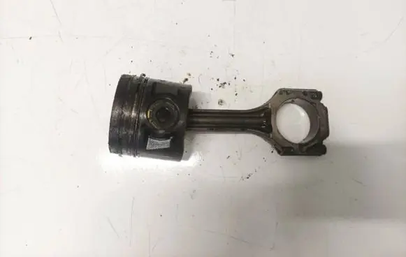 Volvo S70 V70 V70 XC Piston with connecting rod