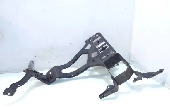 BMW 5 E60 E61 Front bumper shock/impact absorber 7033732 51647033732