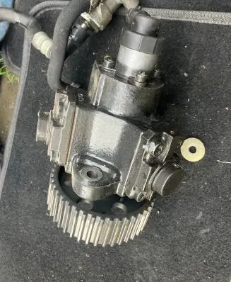 Opel Vectra C Fuel injection high pressure pump 0055206679 0445010156 02001922449