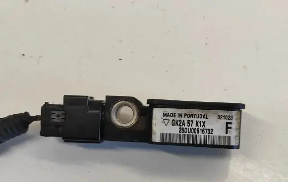 Mazda 6 Airbag deployment crash/impact sensor GK2A57K1X 25DU00616702