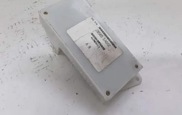 Nissan Pathfinder R51 Other control units/modules 28565EA602 62N02841