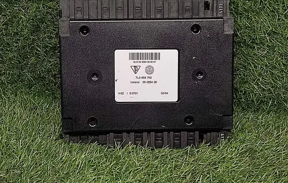 Volkswagen Touareg I Seat control module 7L0959760