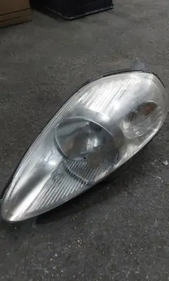 Fiat Grande Punto Headlight/headlamp 89101387