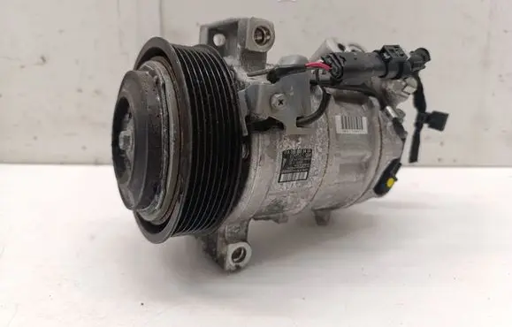 Mercedes-Benz GLB x247 Air conditioning (A/C) compressor (pump) A0008303404