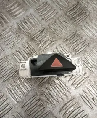 Ford Focus Hazard light switch