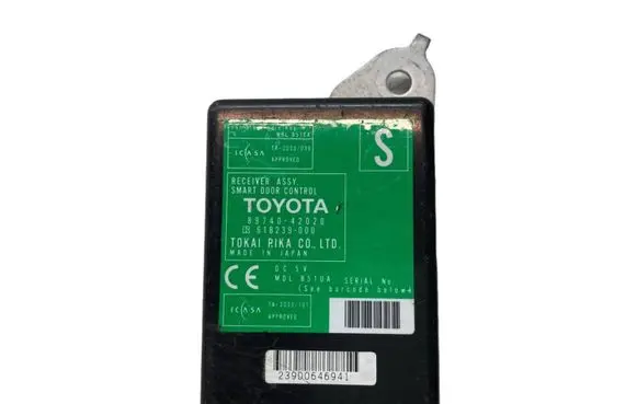 Toyota RAV 4 (XA30) Door control unit/module 61B239000