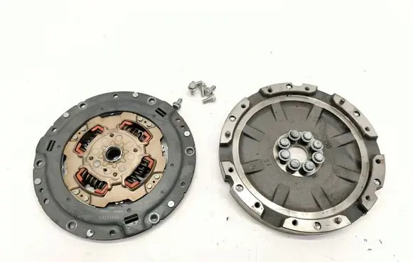 Toyota Prius+ (ZVW40) Clutch set kit 2A25066